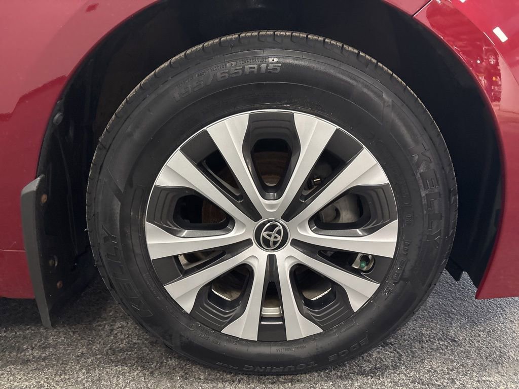 Used 2022 Toyota Corolla LE image 14