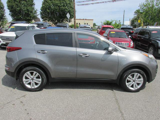 Used 2019 Kia Sportage LX AWD/4WD image 3