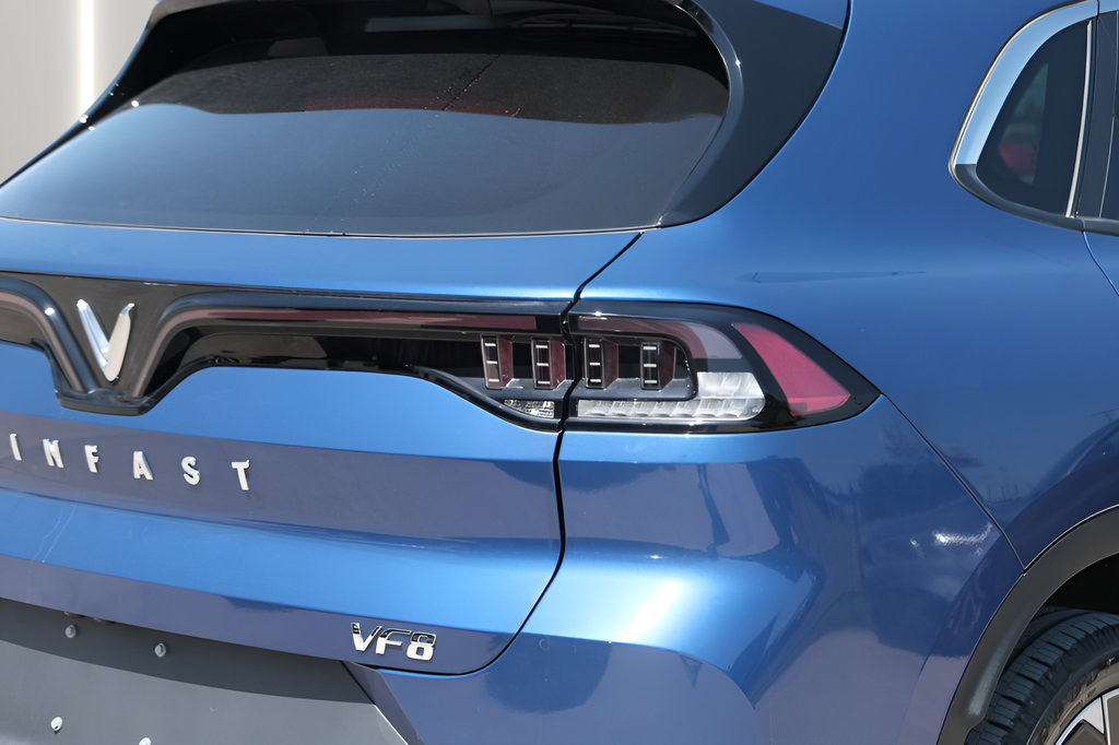 New 2025 VinFast VF 8 Plus AWD/4WD image 34