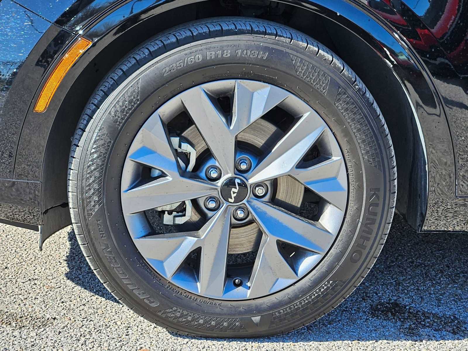 Used 2025 Kia Sportage SX image 12