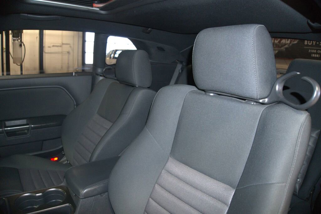 Used 2009 Dodge Challenger R/T image 35