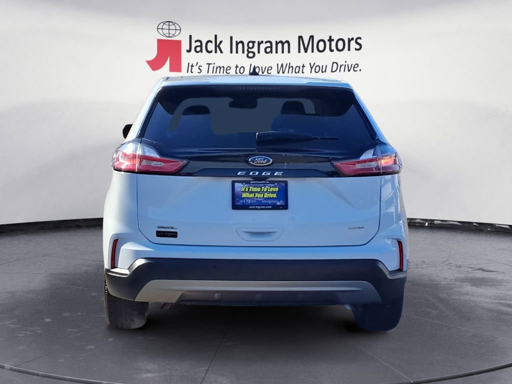 Used 2024 Ford Edge SEL image 4