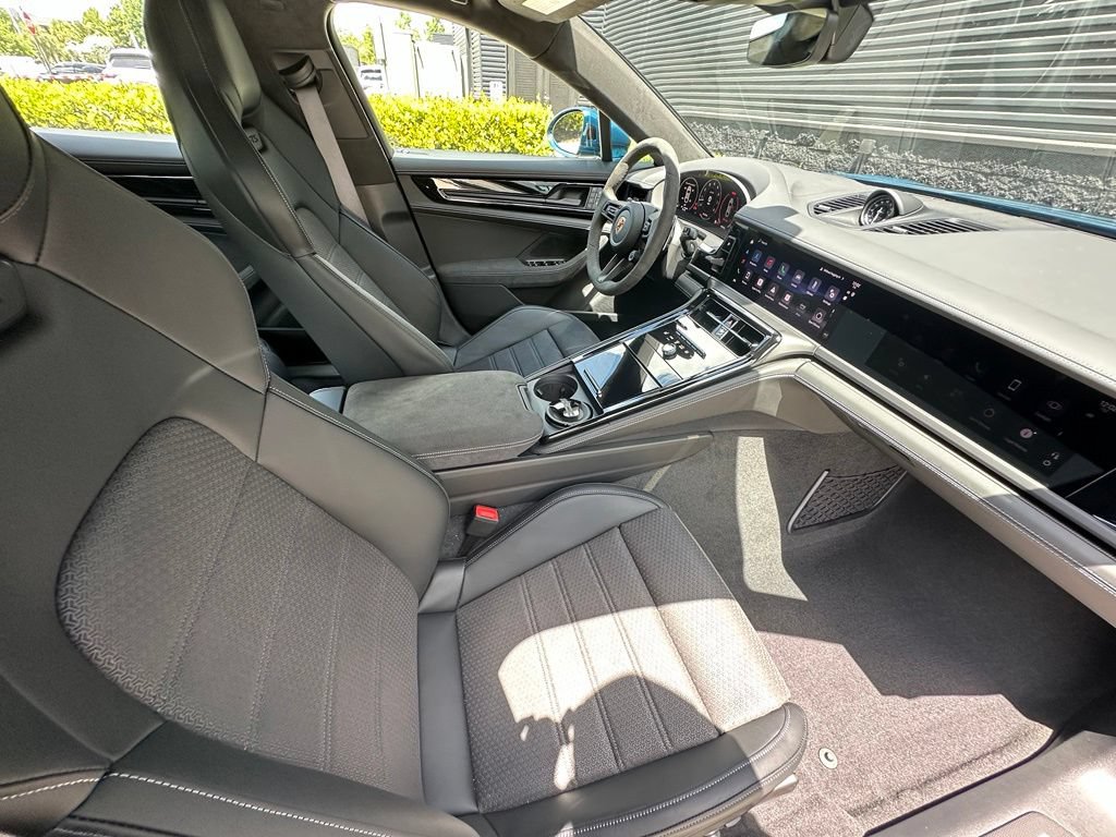 New 2026 Porsche Panamera GTS AWD/4WD image 44