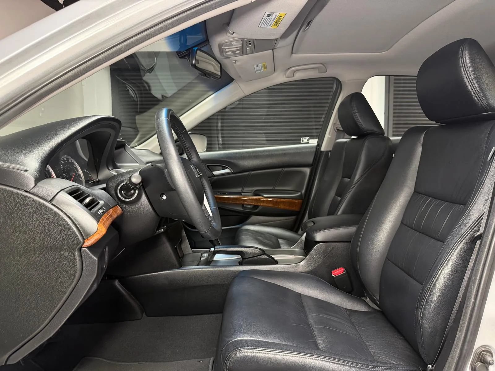 Used 2012 Honda Accord EX-L image 26
