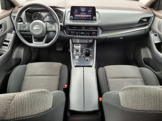 Used 2023 Nissan Rogue SV image 13