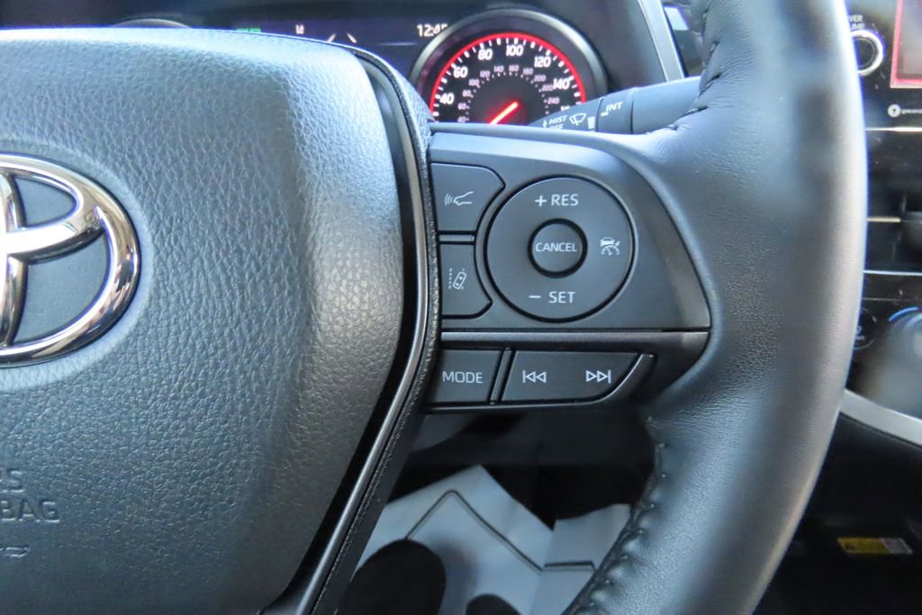 Certified 2022 Toyota Camry XSE image 12