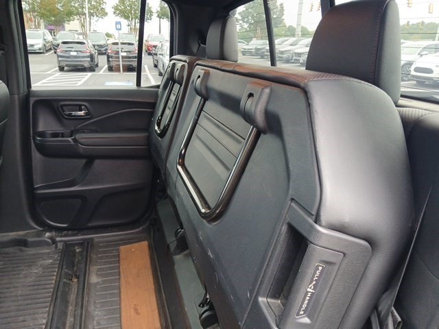 Used 2024 Honda Ridgeline Black Edition image 11