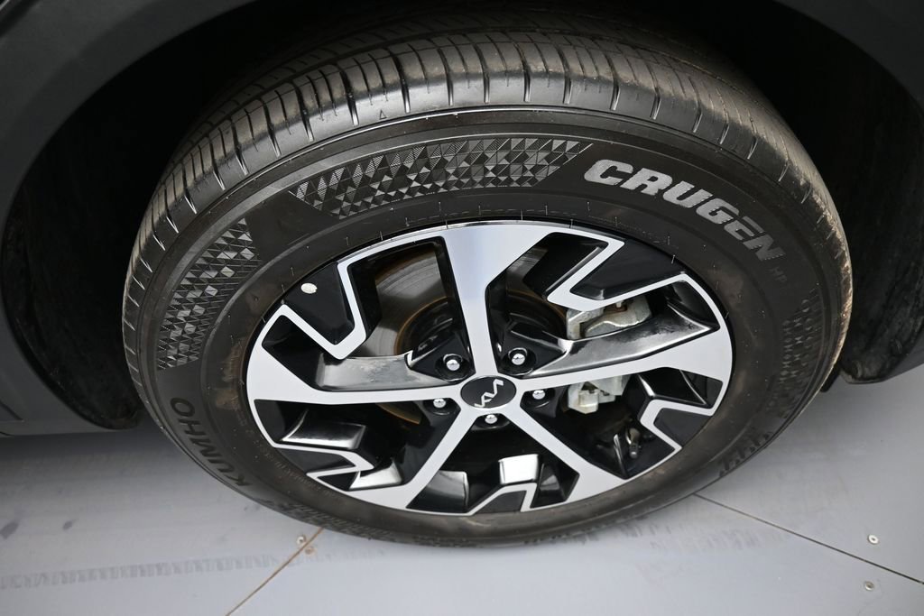 Certified 2023 Kia Sportage EX AWD/4WD image 13