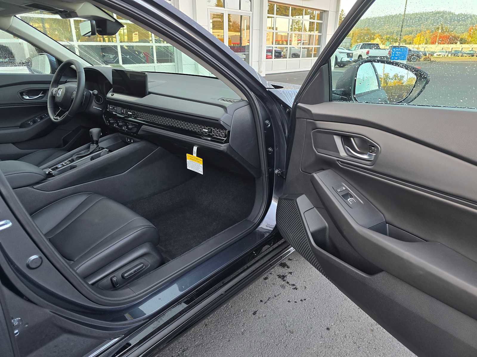 New 2025 Honda Accord EX-L image 13