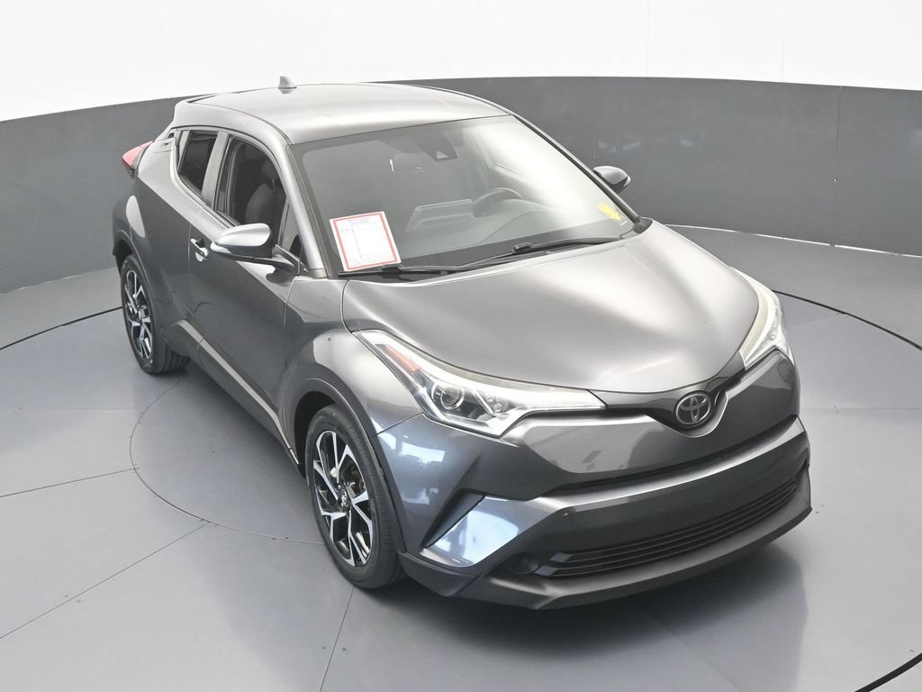 Used 2019 Toyota C-HR XLE FWD image 45