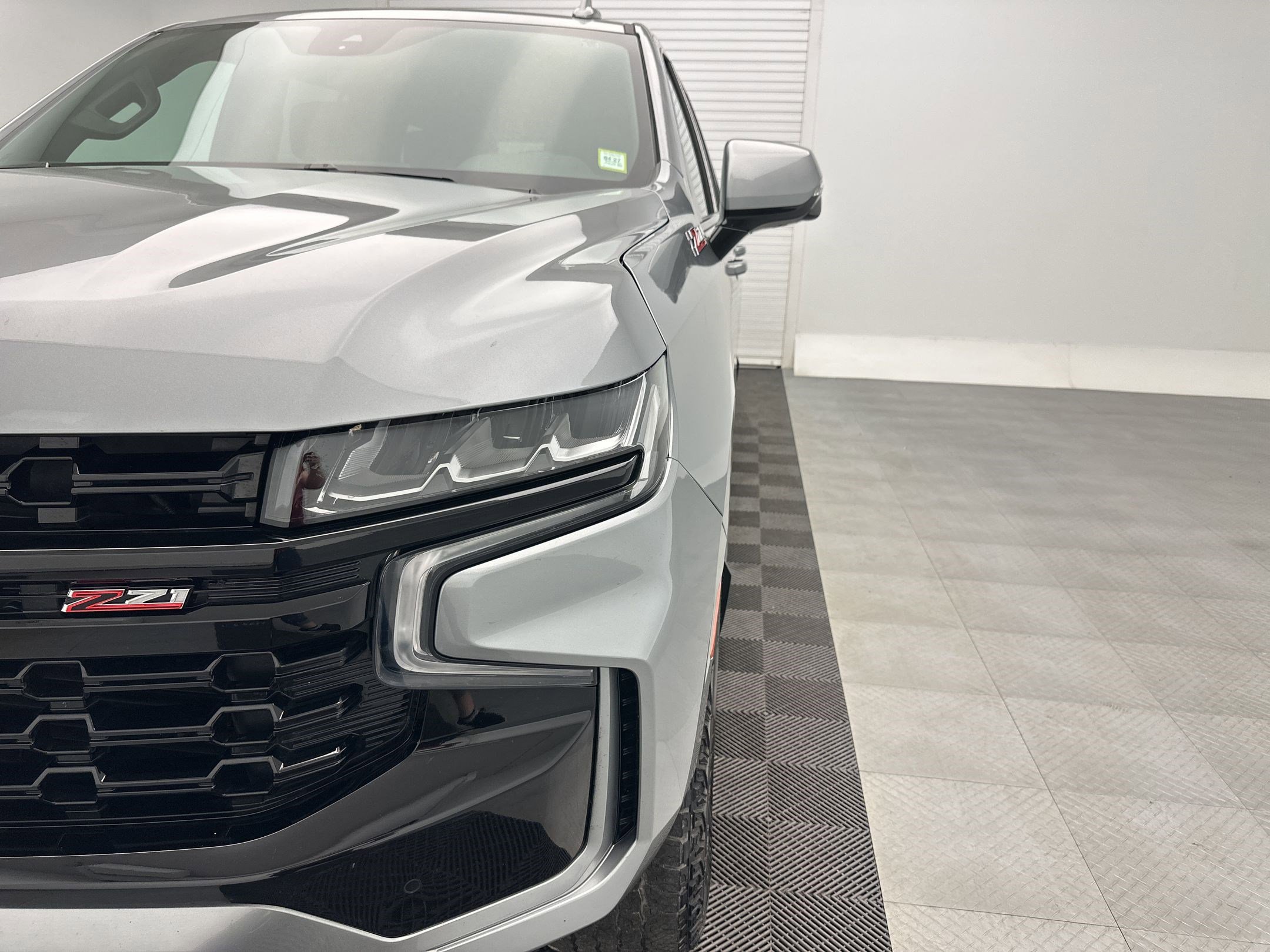 Certified 2023 Chevrolet Tahoe Z71 w/ Luxury Package AWD/4WD image 21