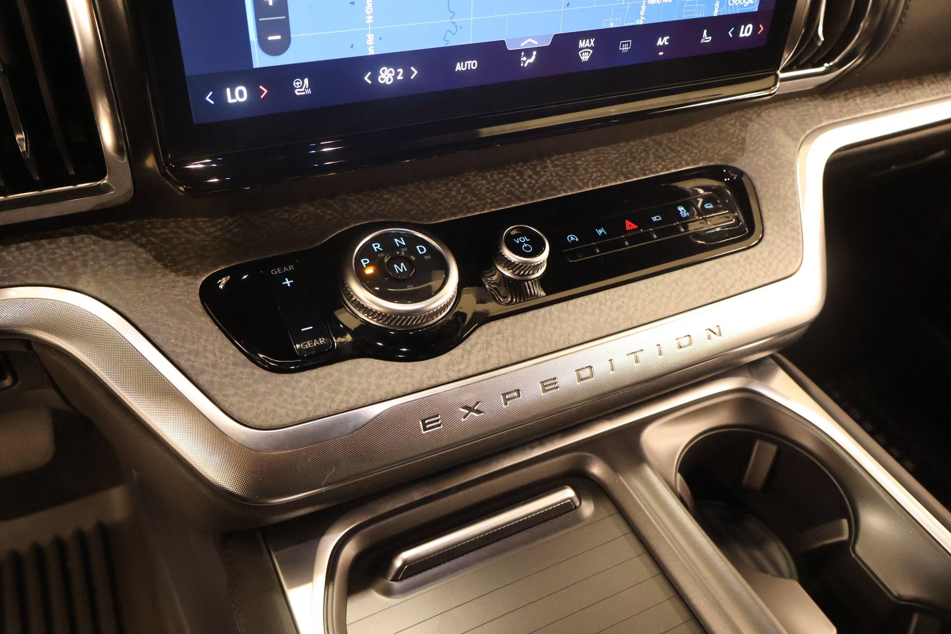 New 2027 Ford Expedition Tremor w/ Driver's Package AWD/4WD image 9