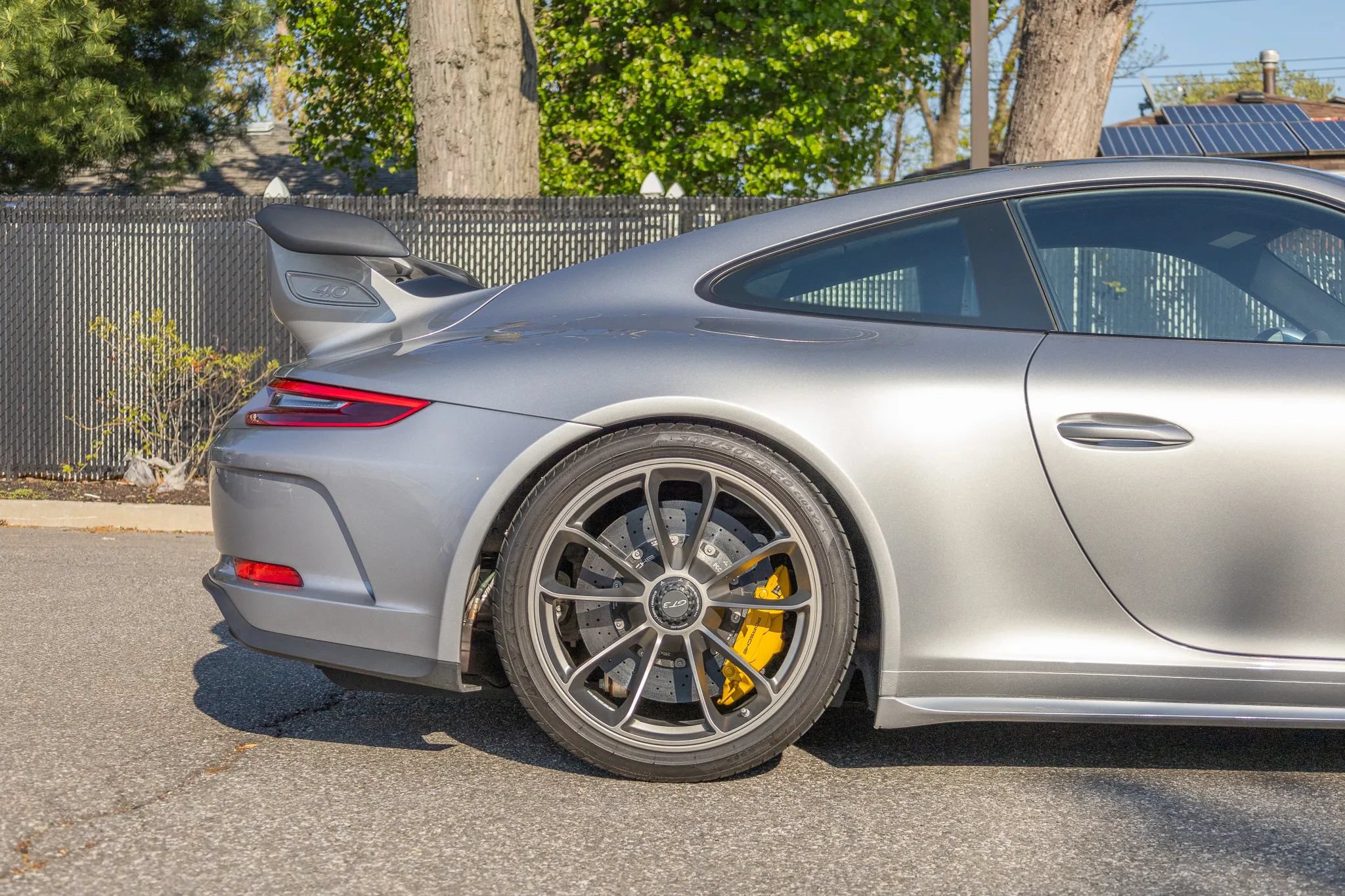Used 2018 Porsche 911 GT3 RWD image 21