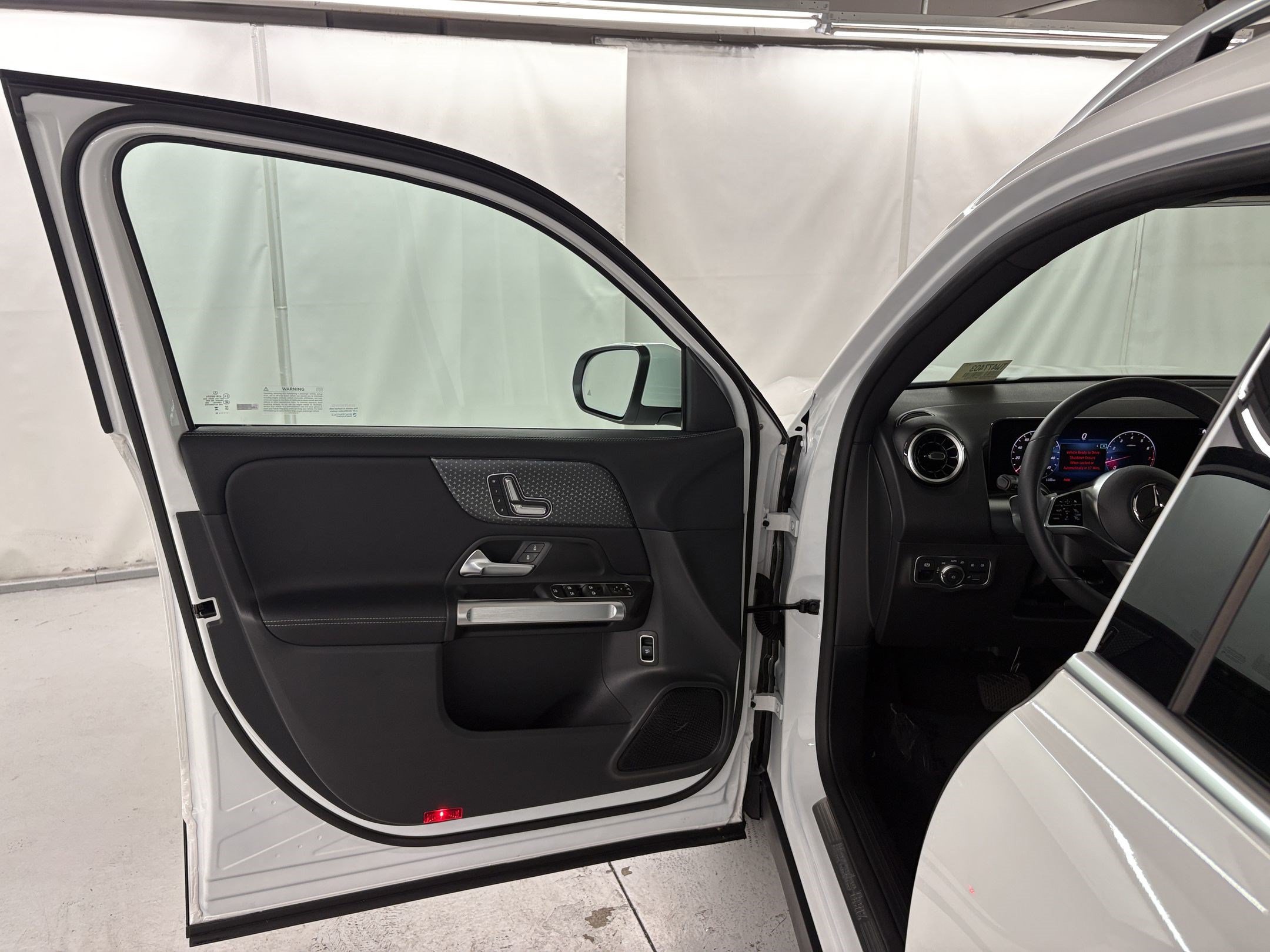 Certified 2026 Mercedes-Benz GLB 250 image 14