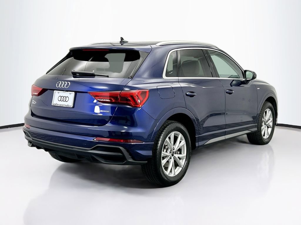 Certified 2025 Audi Q3 2.0T Premium w/ Convenience Package image 5
