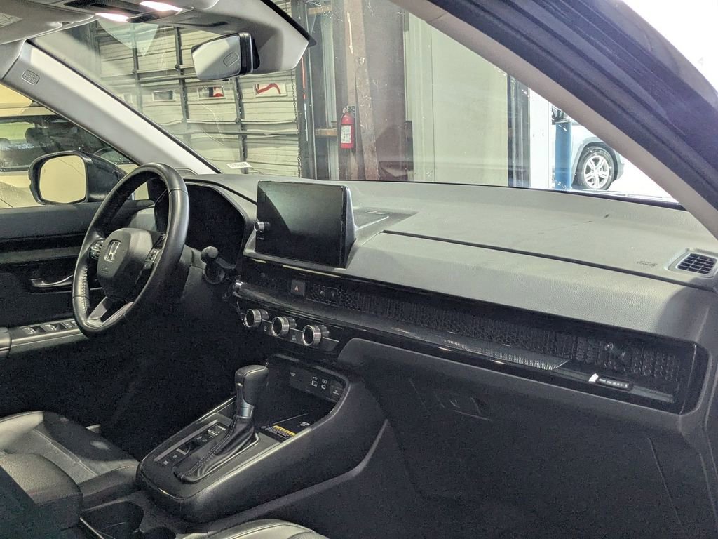 Used 2025 Honda CR-V EX-L image 30