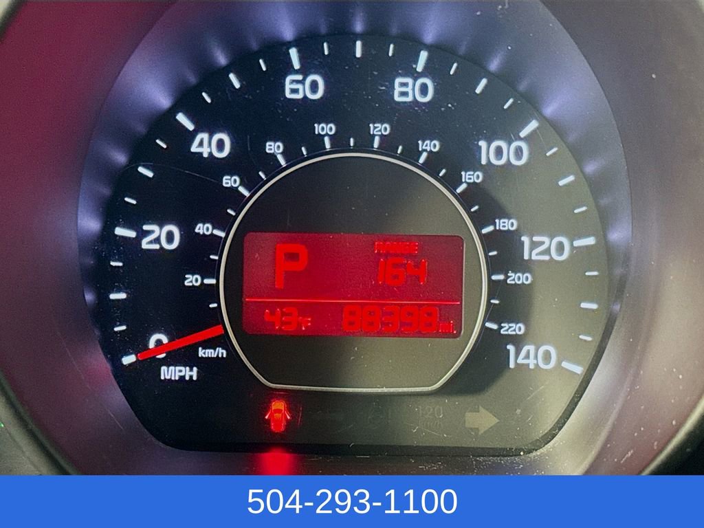 Used 2016 Kia Soul + image 14