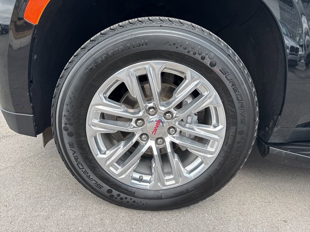 Used 2024 GMC Yukon XL SLT image 35