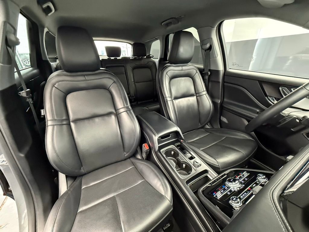 Used 2022 Lincoln Corsair AWD w/ Equipment Group 101A image 54