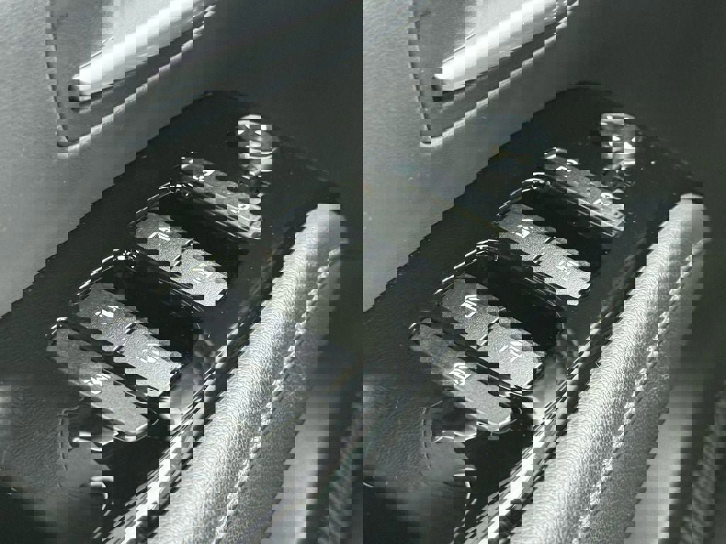 Used 2024 Hyundai Santa Cruz Limited image 18