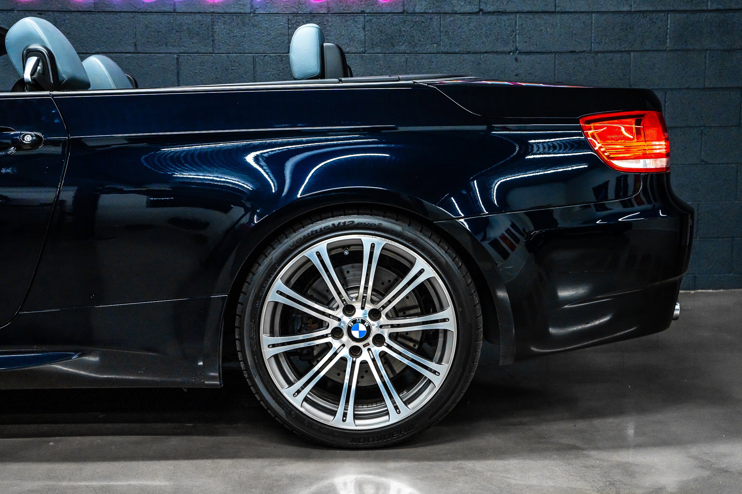 Used 2008 BMW M3 Convertible RWD image 14