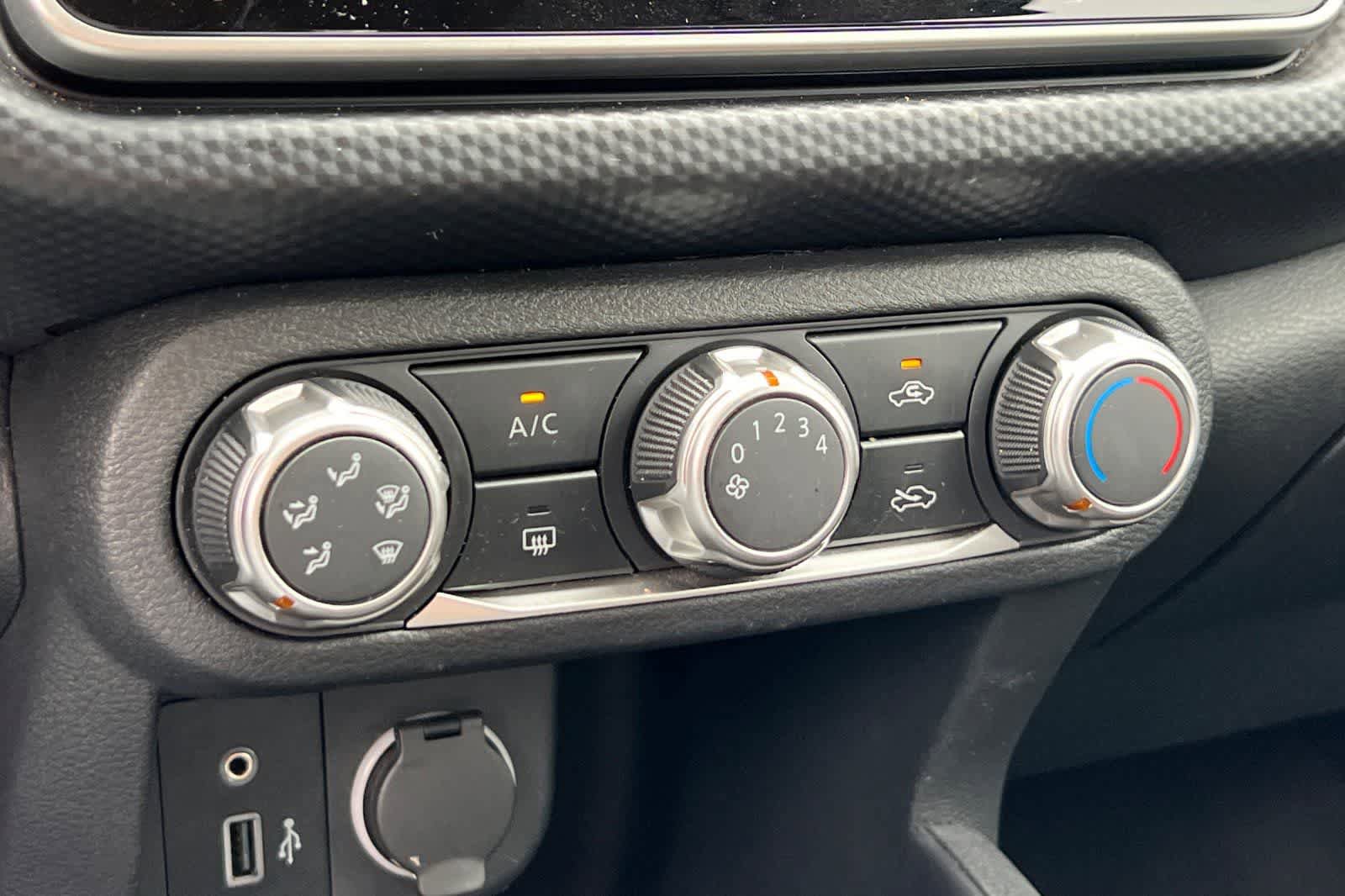 Certified 2024 Nissan Kicks S image 22