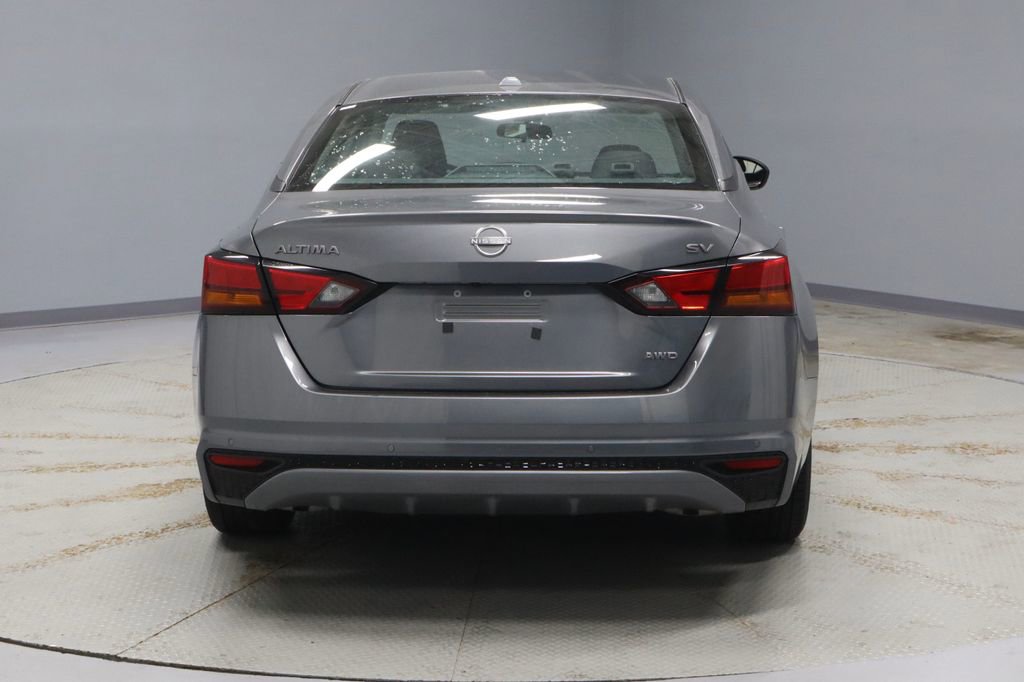 Certified 2024 Nissan Altima 2.5 SV AWD/4WD image 9