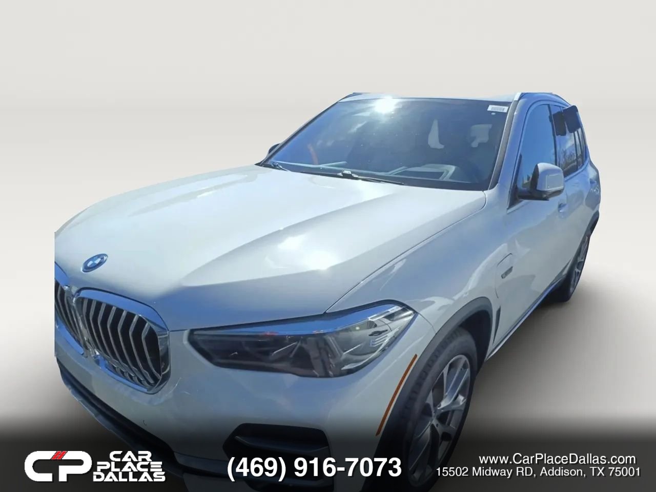 Used 2022 BMW X5 xDrive45e w/ Climate Comfort Package image 2
