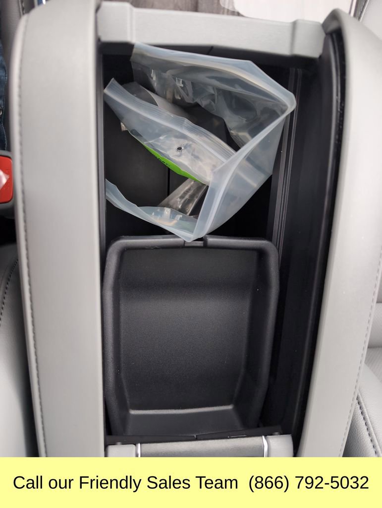 New 2026 Toyota Highlander Platinum image 24