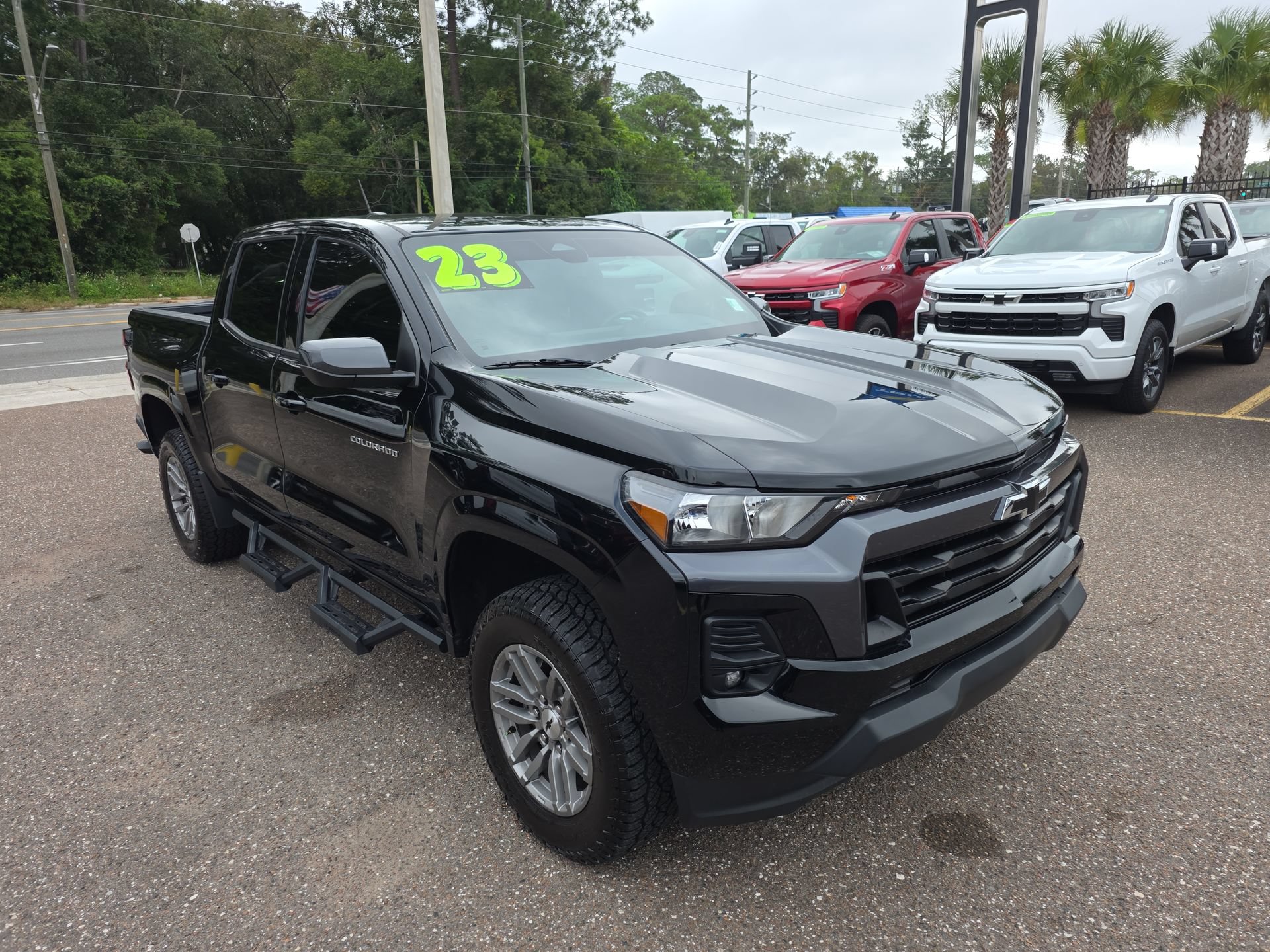 Used 2023 Chevrolet Colorado LT w/ LT Convenience Package RWD image 10