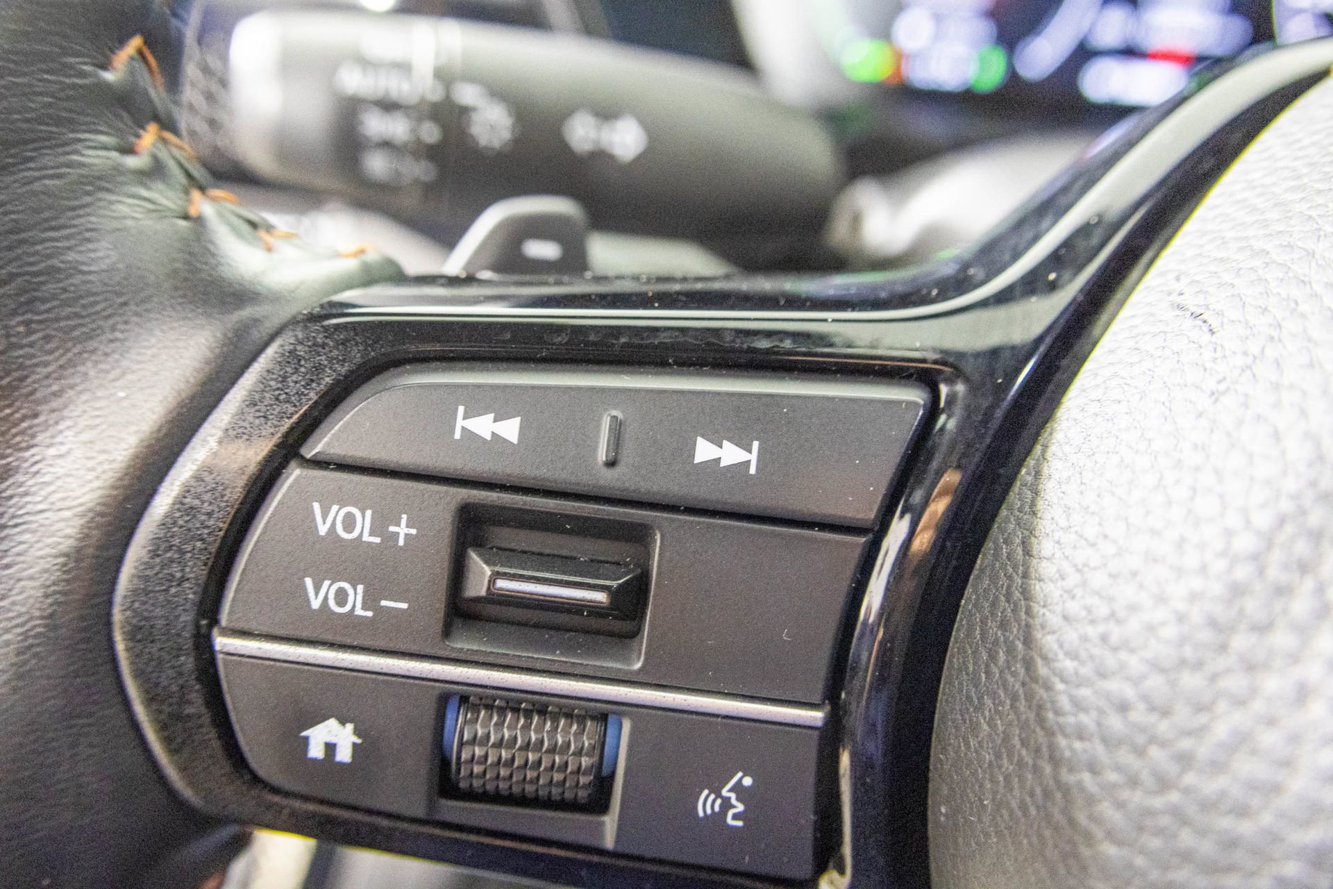 Used 2023 Honda CR-V Sport Touring image 34