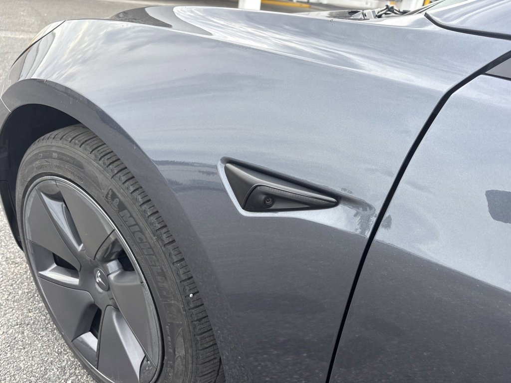 Used 2023 Tesla Model 3 Standard Range image 19