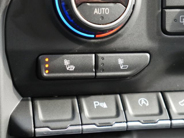 Used 2019 Chevrolet Silverado 1500 RST image 3