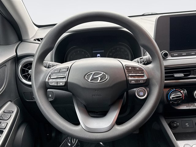 Used 2023 Hyundai Kona SEL image 12