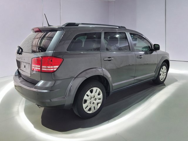 Used 2020 Dodge Journey SE w/ SE Popular Equipment Group image 22