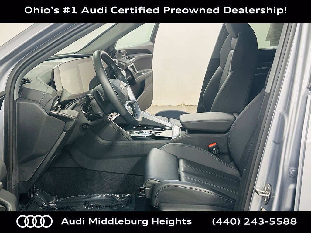 Certified 2025 Audi Q5 Premium AWD/4WD image 12