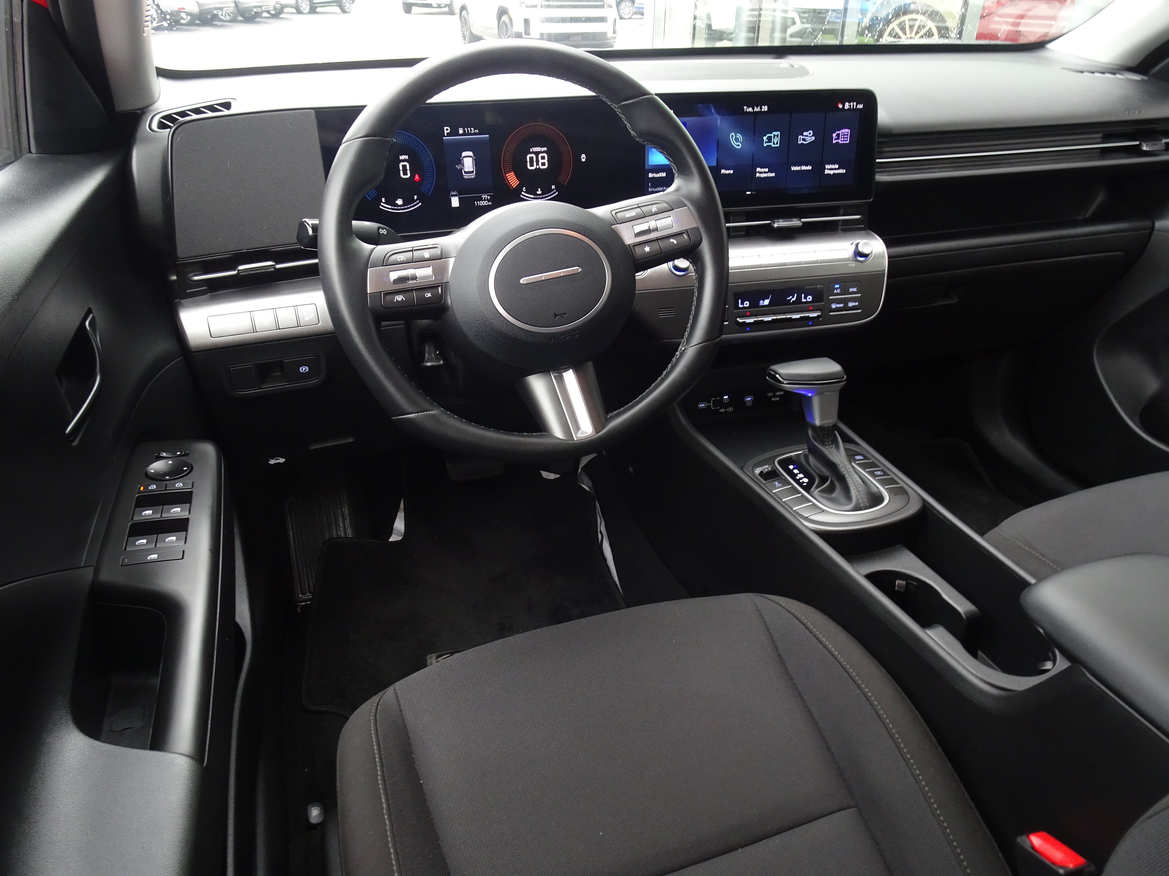 Used 2025 Hyundai Kona SEL AWD/4WD image 14