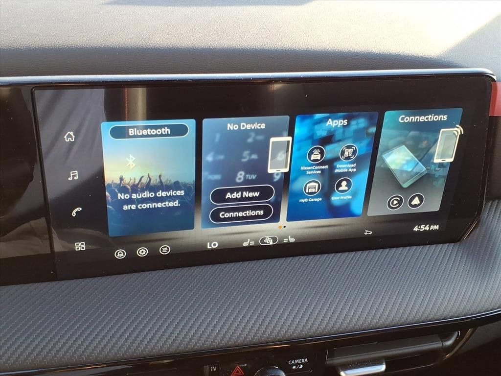 New 2026 Nissan Kicks SR w/ Cold Weather Package image 15