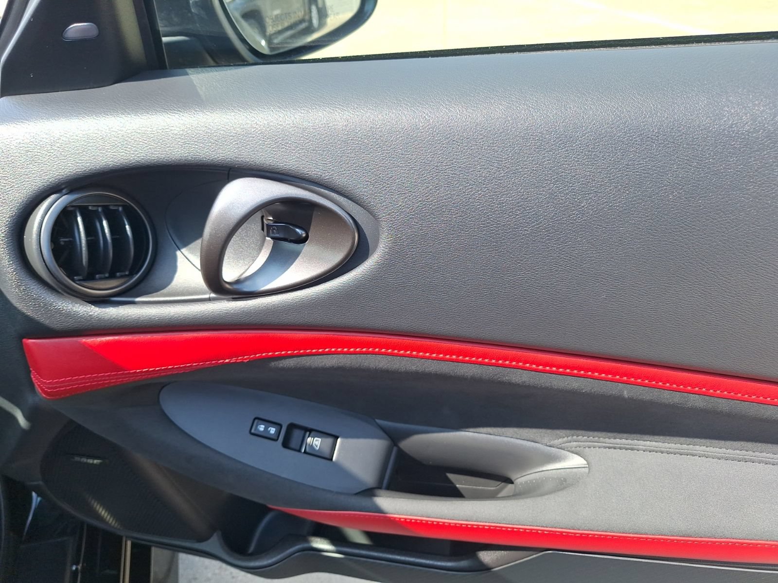 Used 2024 Nissan Z Performance w/ Floor Mat Package RWD image 33