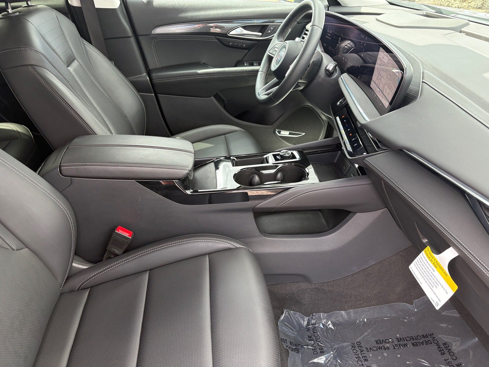 Used 2025 Buick Envision Preferred AWD/4WD image 11
