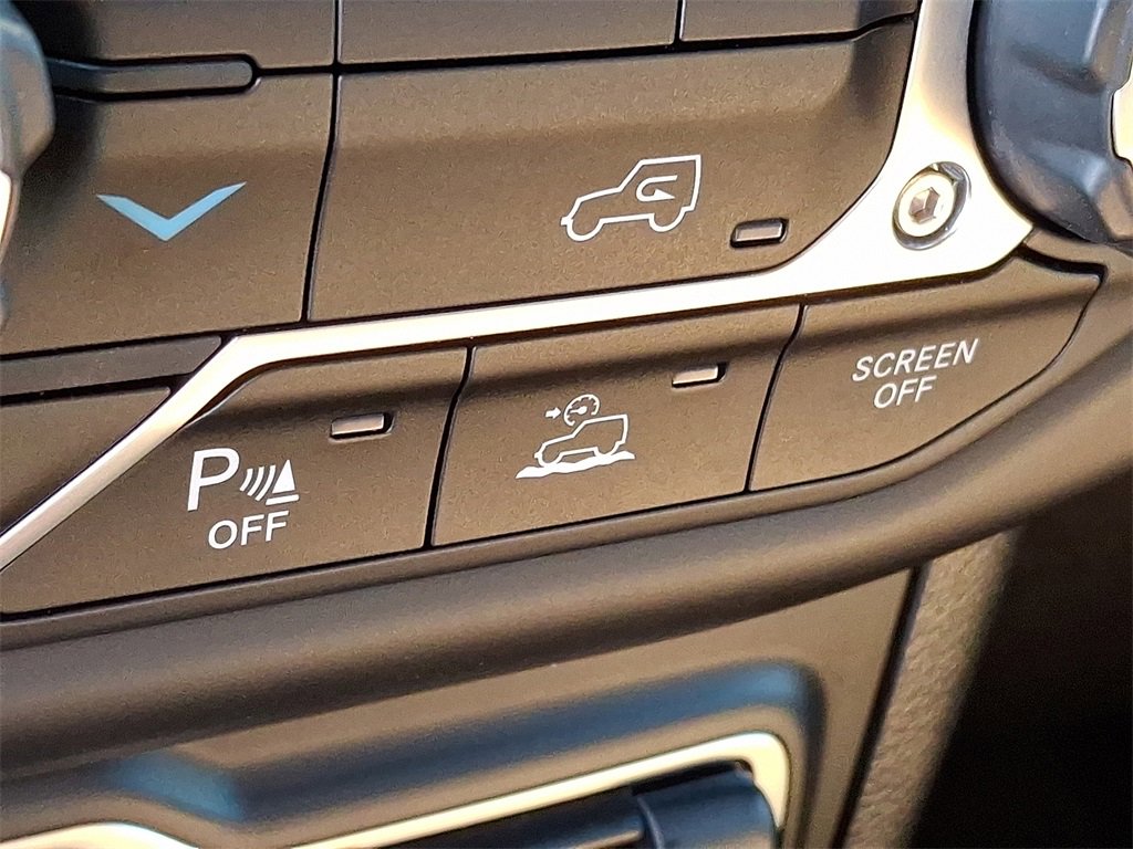 Used 2021 Jeep Wrangler Unlimited Sahara image 27