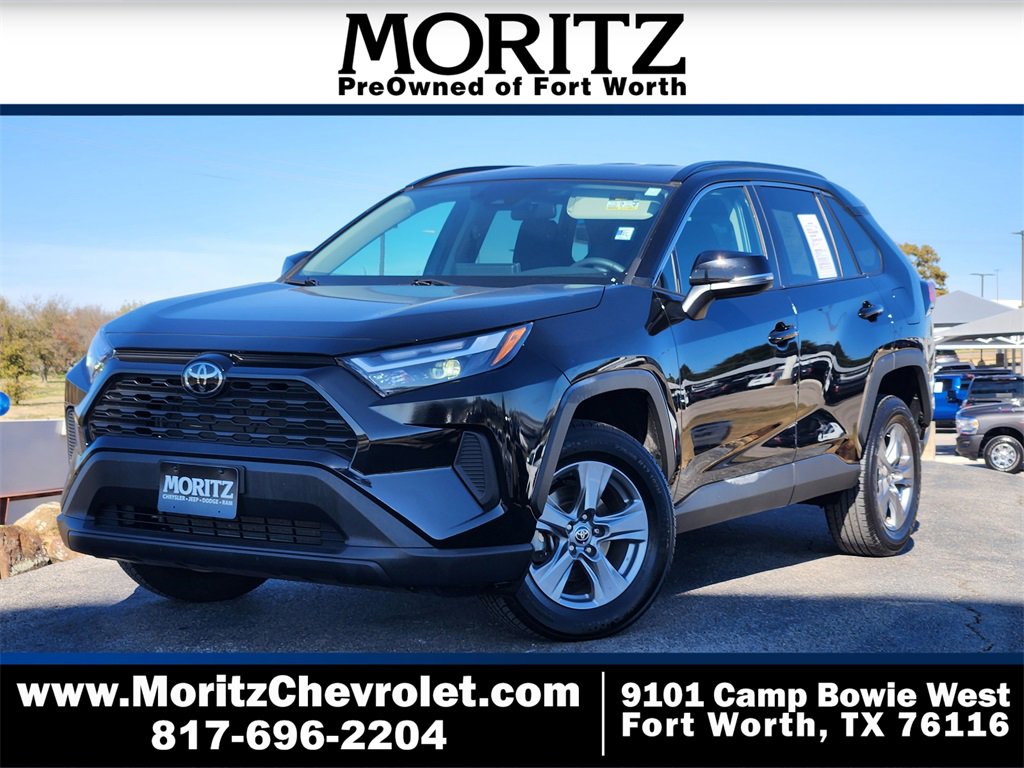Used 2024 Toyota RAV4 XLE image 1