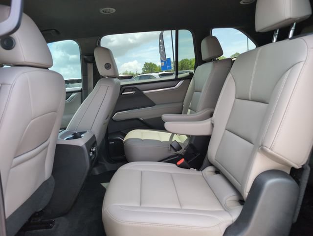 Used 2024 GMC Acadia Elevation w/ Luxury Package image 29