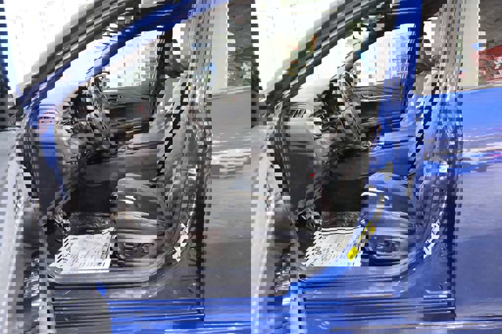 Used 2025 Toyota Camry SE image 16