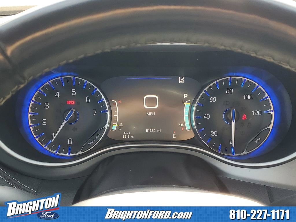 Used 2021 Chrysler Pacifica Touring-L w/ Uconnect Theater Family Group image 16