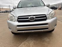 Used 2007 Toyota RAV4 Limited FWD image 3