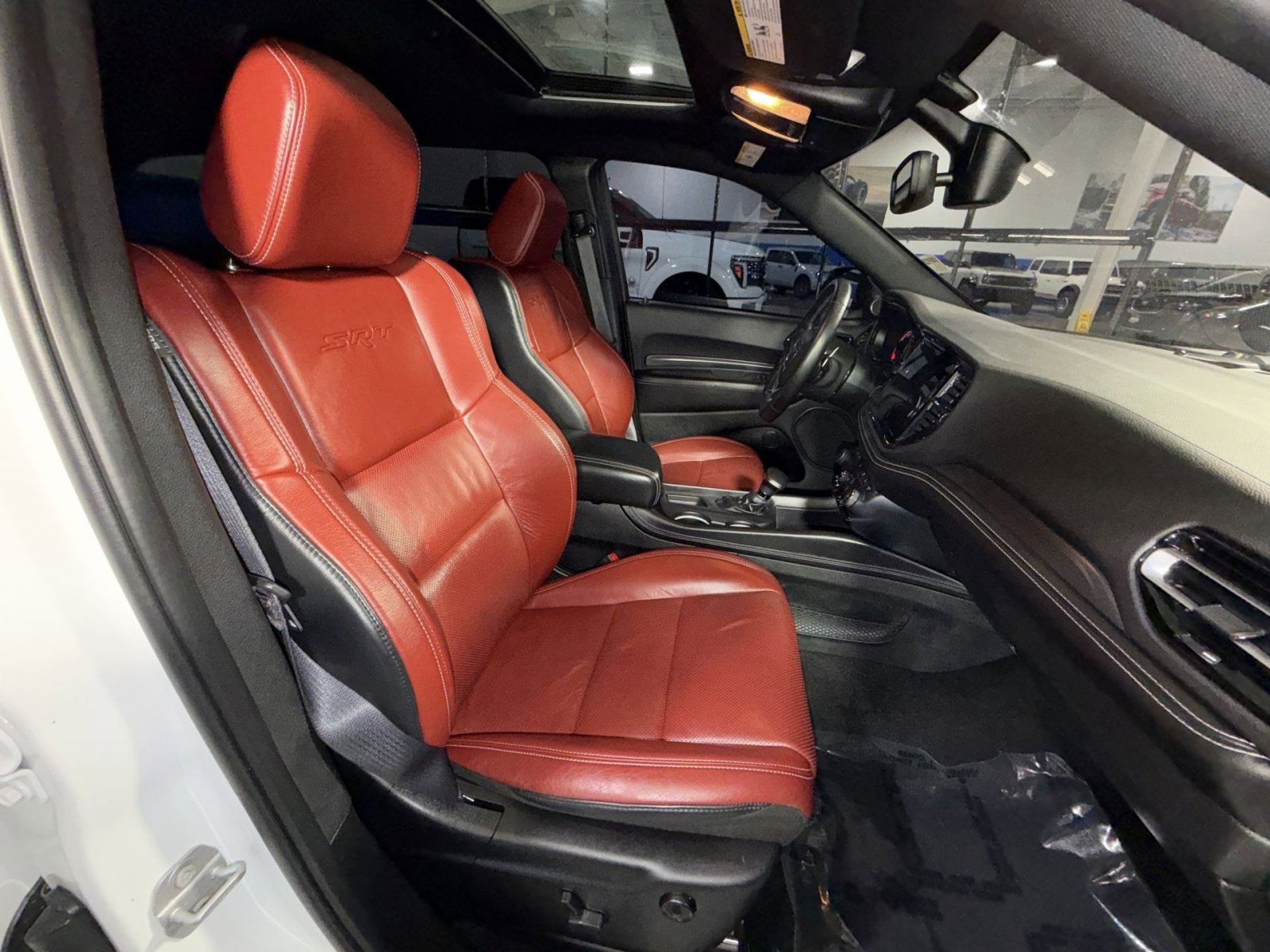 Used 2022 Dodge Durango SRT w/ Black Package AWD/4WD image 28