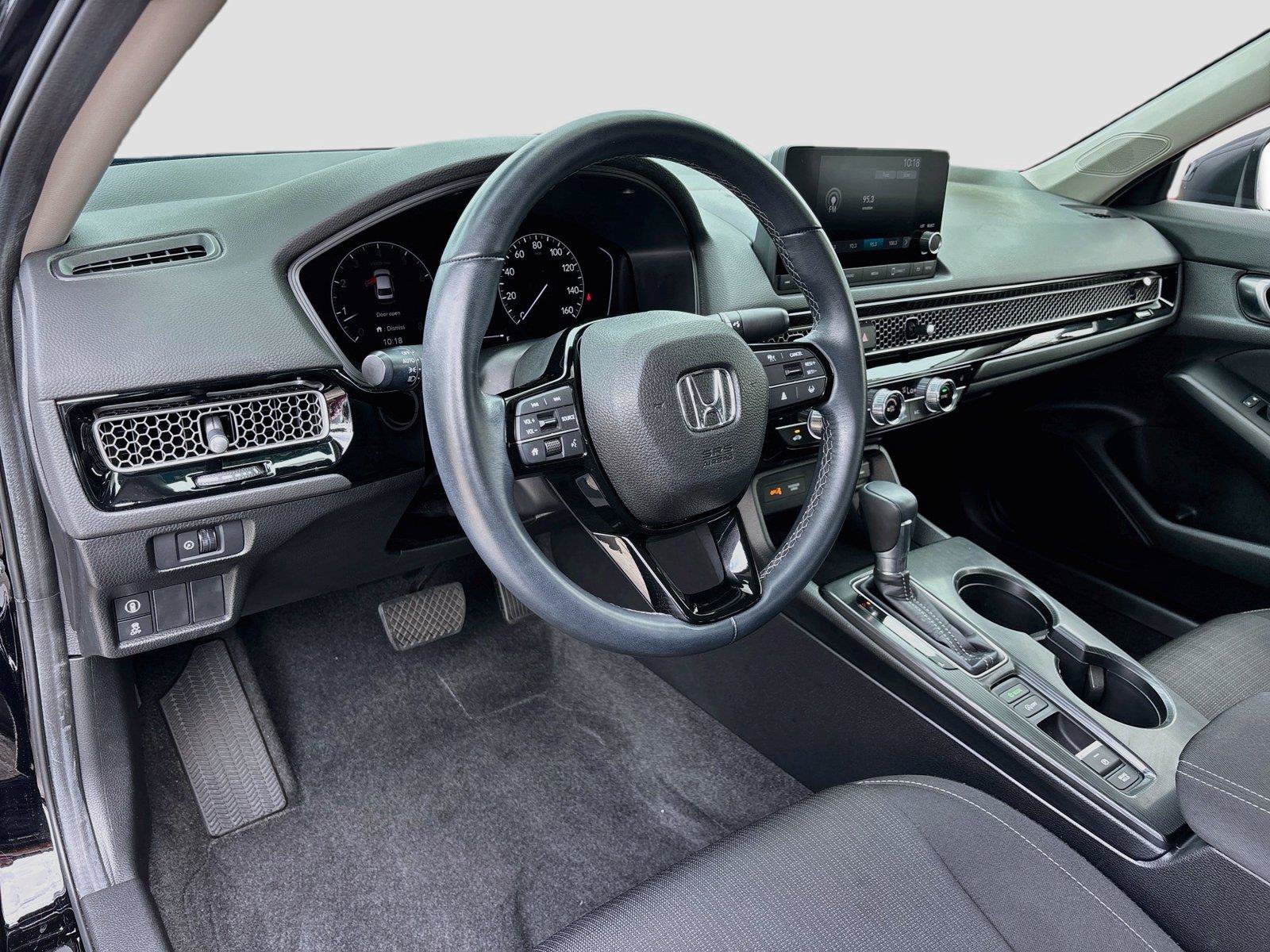 Certified 2024 Honda Civic EX image 9