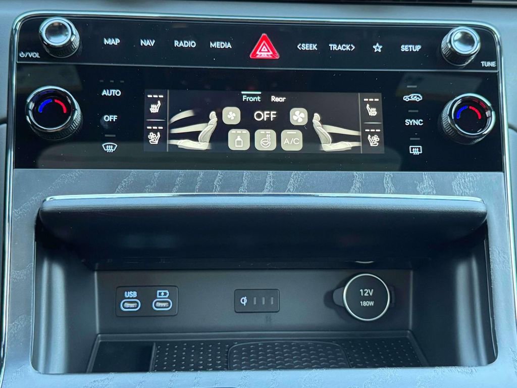 New 2026 Genesis GV80 3.5T e-SC image 27