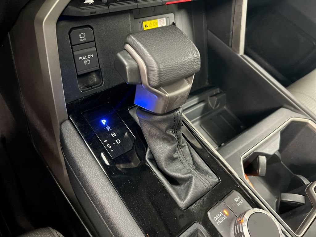 Used 2023 Toyota Tundra Limited AWD/4WD image 18